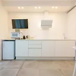 Apartment Mascarella By Lesdomus *