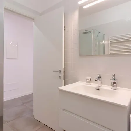 Apartamento Mascarella By Lesdomus Bolonha