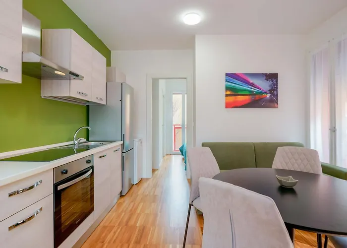 Mascarella By Lesdomus * Болонья